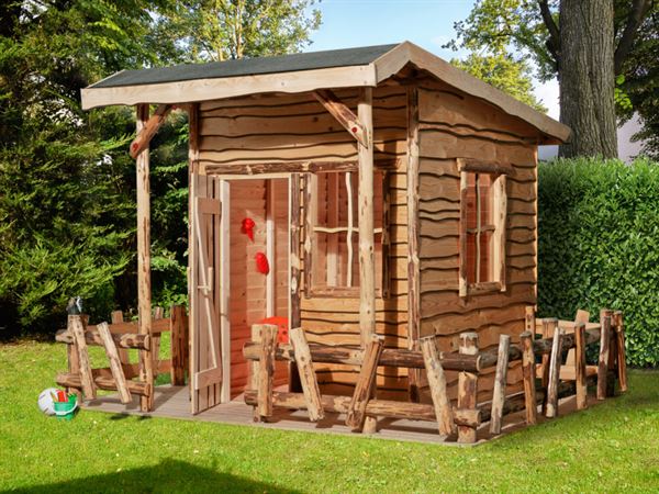 Weka Abenteuerhaus mit Terrasse Weka Abenteuerhaus mit Terrasse
